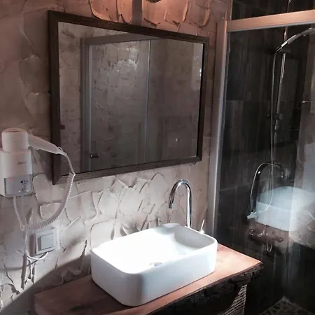 Erythros Boutique Hotel