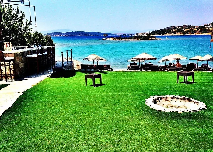 Hotel Erythros Boutique